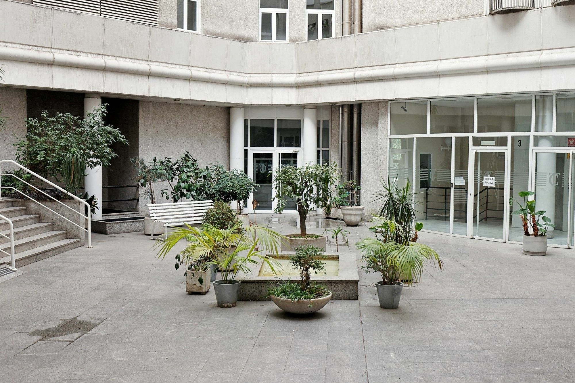 Malasana Teatro Rialto City Center Madrid Exterior photo